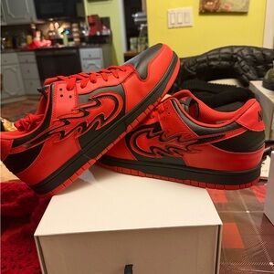 Dunks NAF SZ 14 mens ( extremely rare) and expensive!!!